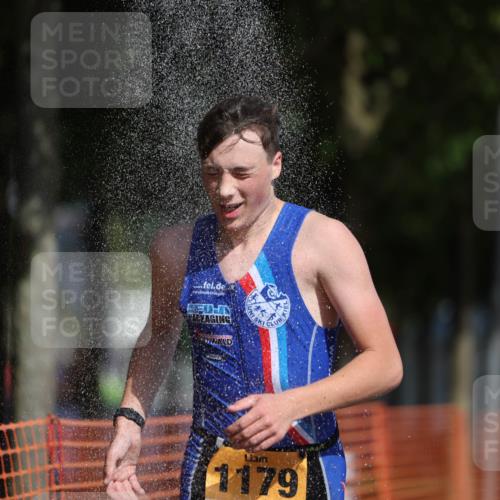 07.09.2025 - 19. Norderstedt Triathlon Michael Strokosch http://msf.ph/oto/8744834 07.09.2025 11:57:54 Laufen 300, 1179, 1211, 1219 meine-sportfotos.de
