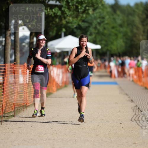 07.09.2025 - 19. Norderstedt Triathlon Michael Strokosch http://msf.ph/oto/8744843 07.09.2025 10:59:15 Laufen 64, 83, 1123 meine-sportfotos.de