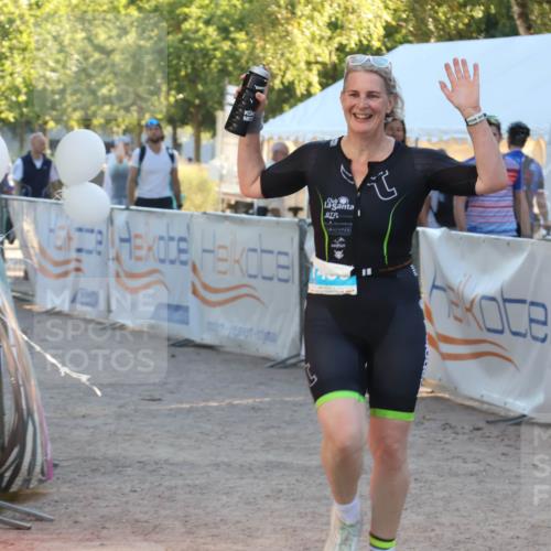 07.09.2025 - 19. Norderstedt Triathlon Luisa Fischer http://msf.ph/oto/8744936 07.09.2025 17:16:16 Ziel 1450 meine-sportfotos.de