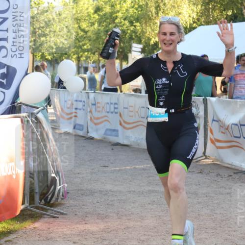 07.09.2025 - 19. Norderstedt Triathlon Luisa Fischer http://msf.ph/oto/8744939 07.09.2025 17:16:17 Ziel 1450 meine-sportfotos.de