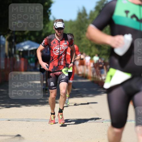 07.09.2025 - 19. Norderstedt Triathlon Michael Strokosch http://msf.ph/oto/8744943 07.09.2025 14:46:04 Laufen 959, 976, 991, 1034 meine-sportfotos.de