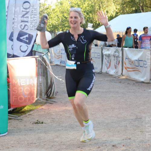 07.09.2025 - 19. Norderstedt Triathlon Luisa Fischer http://msf.ph/oto/8744955 07.09.2025 17:16:17 Ziel 1450 meine-sportfotos.de