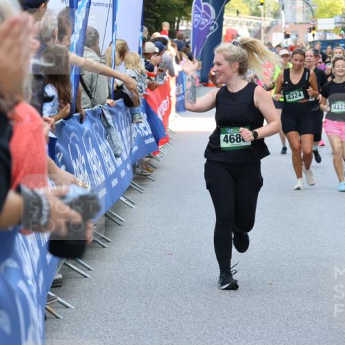 07.09.2025 - BARMER Alsterlauf Strokosch-Dieckow http://msf.ph/oto/8744958 07.09.2025 10:17:28 Ziel 2286, 2466, 2821, 2901, 3194, 3435, 3723, 3731, 3862, 3881, 4019, 4025, 4130, 4200, 4270, 5033, 5168, 5305, 5464, 5465, 5946 meine-sportfotos.de