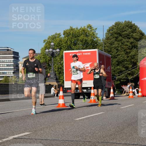 07.09.2025 - BARMER Alsterlauf Yannick Fuchs http://msf.ph/oto/8745010 07.09.2025 09:30:26 Laufen 8221, 5874, 1, 8077 meine-sportfotos.de