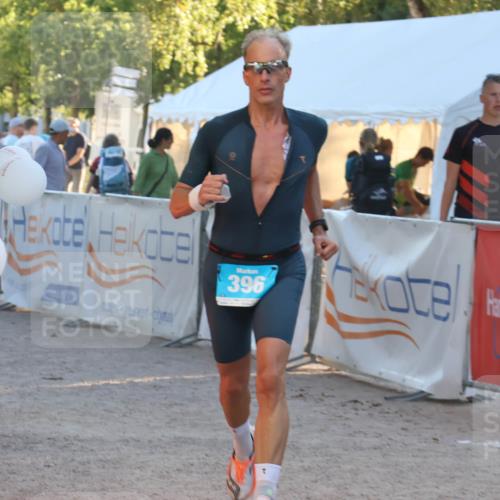 07.09.2025 - 19. Norderstedt Triathlon Luisa Fischer http://msf.ph/oto/8745026 07.09.2025 17:16:47 Ziel 396 meine-sportfotos.de