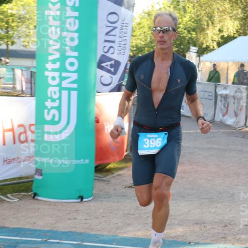 07.09.2025 - 19. Norderstedt Triathlon Luisa Fischer http://msf.ph/oto/8745062 07.09.2025 17:16:49 Ziel 396 meine-sportfotos.de