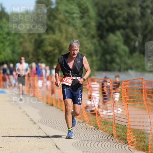 07.09.2025 - 19. Norderstedt Triathlon Michael Strokosch http://msf.ph/oto/8745184 07.09.2025 11:58:16 Laufen 1279 meine-sportfotos.de