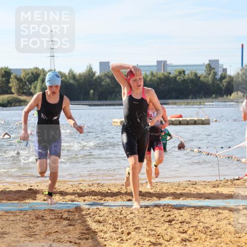 07.09.2025 - 19. Norderstedt Triathlon Luisa Fischer http://msf.ph/oto/8745200 07.09.2025 10:24:03 Schwimmen 70, 71, 75, 89, 113, 114, 635, 636 meine-sportfotos.de