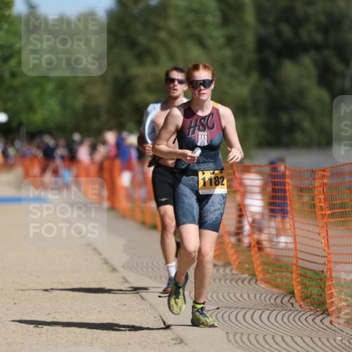07.09.2025 - 19. Norderstedt Triathlon Michael Strokosch http://msf.ph/oto/8745264 07.09.2025 11:58:24 Laufen 185, 1172, 1182, 1279 meine-sportfotos.de