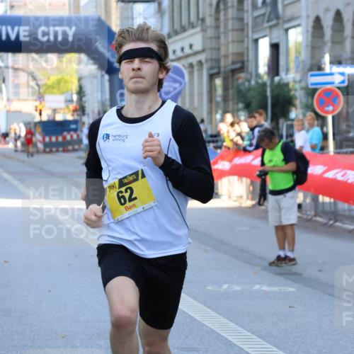 07.09.2025 - BARMER Alsterlauf Strokosch-Dieckow http://msf.ph/oto/8745286 07.09.2025 11:15:56 Ziel  meine-sportfotos.de