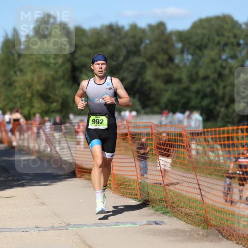 07.09.2025 - 19. Norderstedt Triathlon Michael Strokosch http://msf.ph/oto/8745308 07.09.2025 14:46:30 Laufen 992, 1007 meine-sportfotos.de