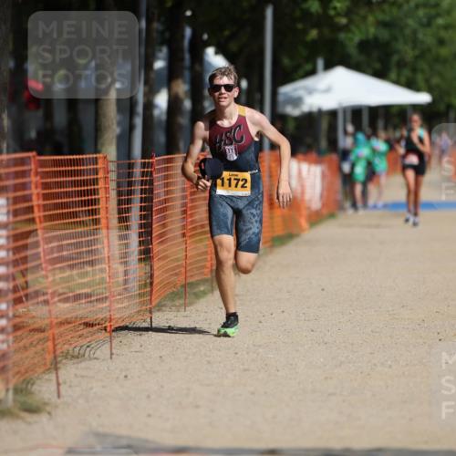 07.09.2025 - 19. Norderstedt Triathlon Michael Strokosch http://msf.ph/oto/8745318 07.09.2025 11:58:27 Laufen 185, 1172, 1182 meine-sportfotos.de