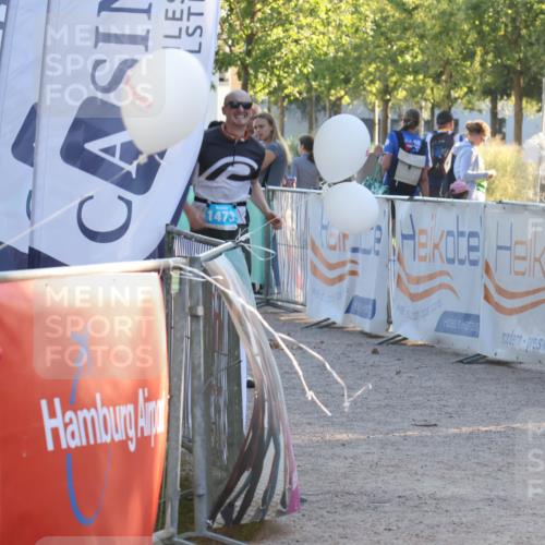07.09.2025 - 19. Norderstedt Triathlon Luisa Fischer http://msf.ph/oto/8745333 07.09.2025 17:19:03 Ziel  meine-sportfotos.de