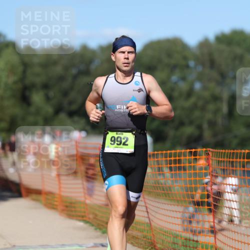 07.09.2025 - 19. Norderstedt Triathlon Michael Strokosch http://msf.ph/oto/8745350 07.09.2025 14:46:31 Laufen 992, 1007 meine-sportfotos.de