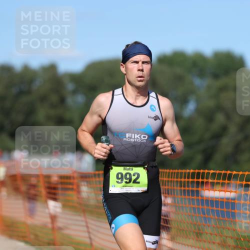 07.09.2025 - 19. Norderstedt Triathlon Michael Strokosch http://msf.ph/oto/8745365 07.09.2025 14:46:31 Laufen 992, 1007 meine-sportfotos.de