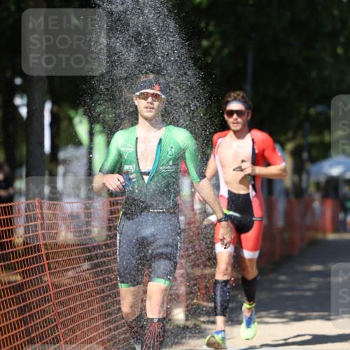 07.09.2025 - 19. Norderstedt Triathlon Michael Strokosch http://msf.ph/oto/8745408 07.09.2025 14:46:54 Laufen 974, 1016 meine-sportfotos.de