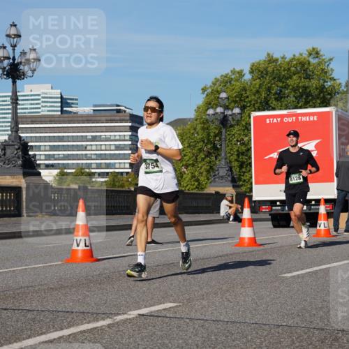 07.09.2025 - BARMER Alsterlauf Yannick Fuchs http://msf.ph/oto/8745409 07.09.2025 09:31:00 Laufen 3754, 8128 meine-sportfotos.de