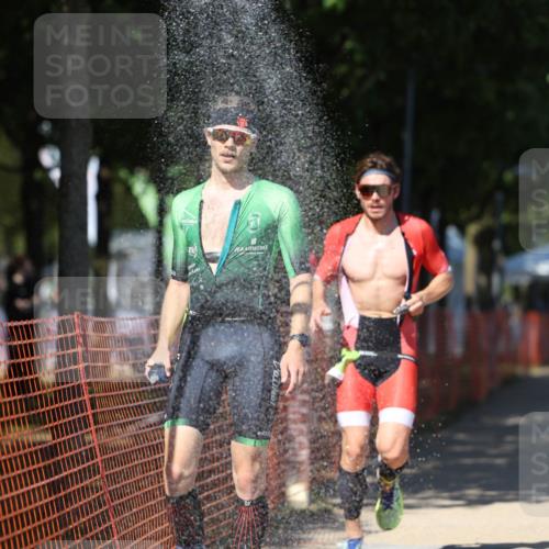 07.09.2025 - 19. Norderstedt Triathlon Michael Strokosch http://msf.ph/oto/8745414 07.09.2025 14:46:55 Laufen 974, 1016 meine-sportfotos.de
