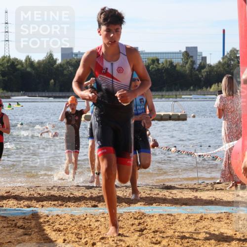 07.09.2025 - 19. Norderstedt Triathlon Luisa Fischer http://msf.ph/oto/8745419 07.09.2025 10:24:17 Schwimmen 60, 79, 102, 105, 115, 134, 635, 636, 660, 665 meine-sportfotos.de