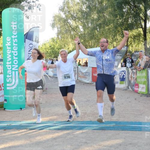 07.09.2025 - 19. Norderstedt Triathlon Luisa Fischer http://msf.ph/oto/8745423 07.09.2025 17:19:23 Ziel 936 meine-sportfotos.de
