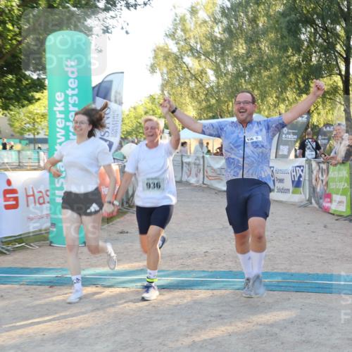 07.09.2025 - 19. Norderstedt Triathlon Luisa Fischer http://msf.ph/oto/8745428 07.09.2025 17:19:23 Ziel 936 meine-sportfotos.de