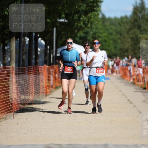 07.09.2025 - 19. Norderstedt Triathlon Michael Strokosch http://msf.ph/oto/8745452 07.09.2025 12:35:38 Laufen 140, 697, 737, 851, 1220 meine-sportfotos.de