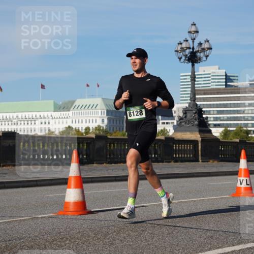 07.09.2025 - BARMER Alsterlauf Yannick Fuchs http://msf.ph/oto/8745474 07.09.2025 09:31:02 Laufen 8128 meine-sportfotos.de