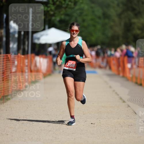 07.09.2025 - 19. Norderstedt Triathlon Michael Strokosch http://msf.ph/oto/8745492 07.09.2025 11:58:41 Laufen 1308 meine-sportfotos.de