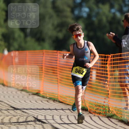 07.09.2025 - 19. Norderstedt Triathlon Michael Strokosch http://msf.ph/oto/8745500 07.09.2025 09:43:32 Laufen 562, 591, 609 meine-sportfotos.de