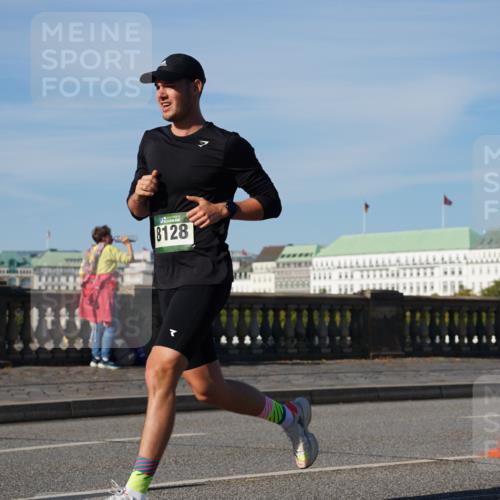 07.09.2025 - BARMER Alsterlauf Yannick Fuchs http://msf.ph/oto/8745514 07.09.2025 09:31:03 Laufen 8128 meine-sportfotos.de