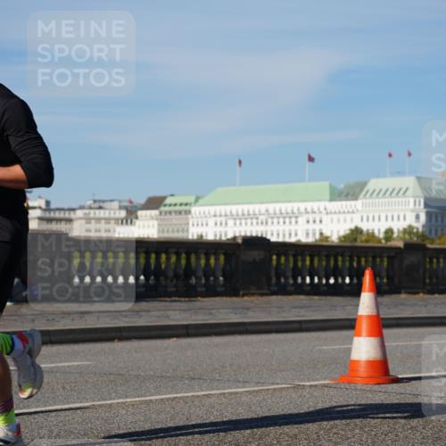 07.09.2025 - BARMER Alsterlauf Yannick Fuchs http://msf.ph/oto/8745522 07.09.2025 09:31:03 Laufen 8128 meine-sportfotos.de
