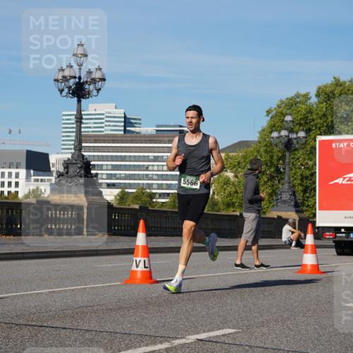 07.09.2025 - BARMER Alsterlauf Yannick Fuchs http://msf.ph/oto/8745526 07.09.2025 09:31:05 Laufen 5566, 1 meine-sportfotos.de