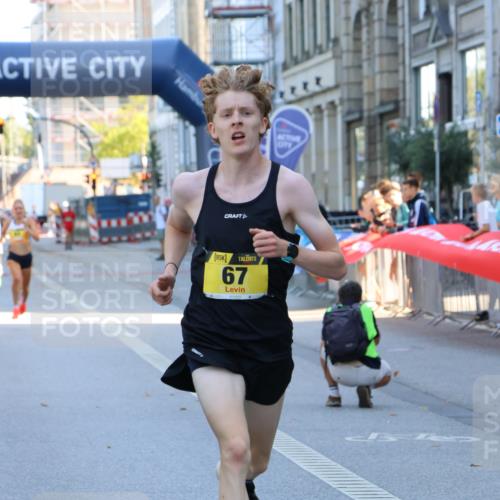 07.09.2025 - BARMER Alsterlauf Strokosch-Dieckow http://msf.ph/oto/8745539 07.09.2025 11:15:48 Ziel  meine-sportfotos.de