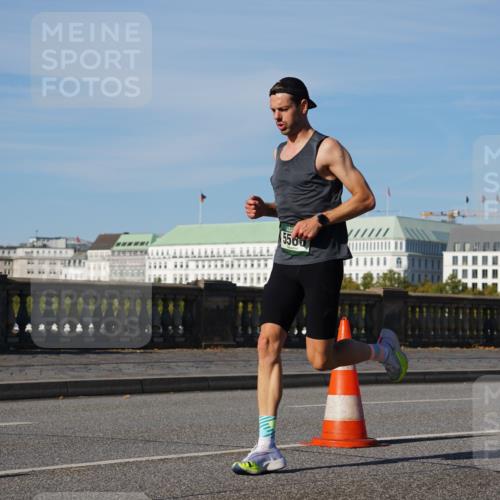 07.09.2025 - BARMER Alsterlauf Yannick Fuchs http://msf.ph/oto/8745564 07.09.2025 09:31:06 Laufen 5566, 55 meine-sportfotos.de