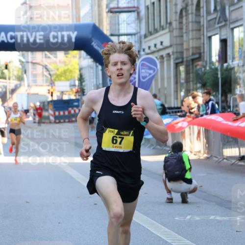 07.09.2025 - BARMER Alsterlauf Strokosch-Dieckow http://msf.ph/oto/8745570 07.09.2025 11:15:48 Ziel  meine-sportfotos.de
