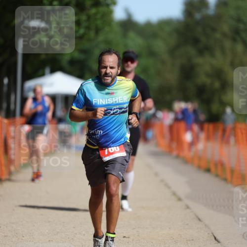 07.09.2025 - 19. Norderstedt Triathlon Michael Strokosch http://msf.ph/oto/8745691 07.09.2025 11:59:11 Laufen 229, 281, 760 meine-sportfotos.de