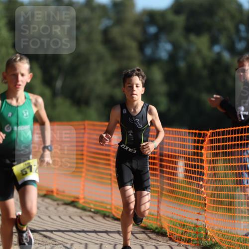 07.09.2025 - 19. Norderstedt Triathlon Michael Strokosch http://msf.ph/oto/8745735 07.09.2025 09:43:47 Laufen 568, 572 meine-sportfotos.de