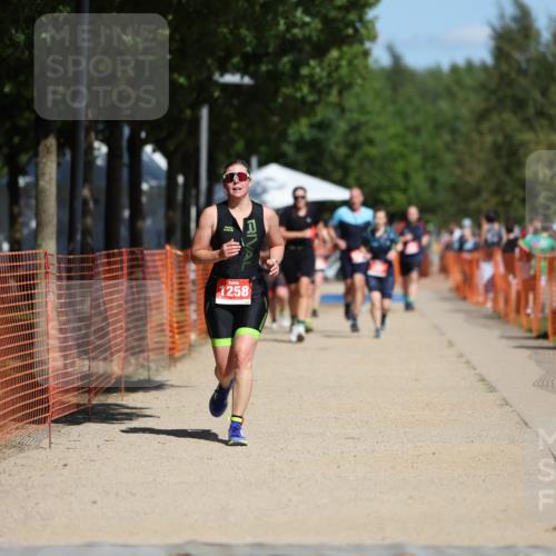 07.09.2025 - 19. Norderstedt Triathlon Michael Strokosch http://msf.ph/oto/8745760 07.09.2025 12:36:02 Laufen 1242, 1258 meine-sportfotos.de
