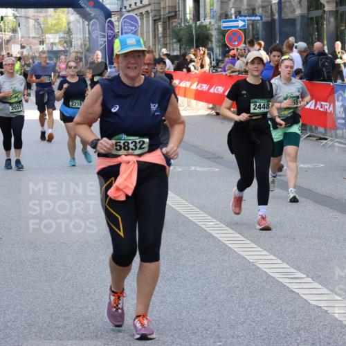 07.09.2025 - BARMER Alsterlauf Strokosch-Dieckow http://msf.ph/oto/8745857 07.09.2025 10:17:16 Ziel 2466, 3372, 3731, 3793, 4130, 4270, 4447, 4790, 4791, 5032, 5087, 5237, 5305, 5632, 5680, 5946, 8082 meine-sportfotos.de
