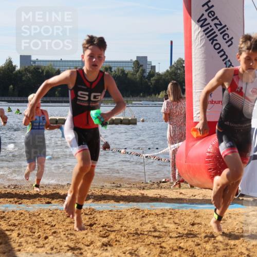 07.09.2025 - 19. Norderstedt Triathlon Luisa Fischer http://msf.ph/oto/8745862 07.09.2025 10:24:53 Schwimmen 61, 62, 73, 100, 120, 123, 126, 130 meine-sportfotos.de