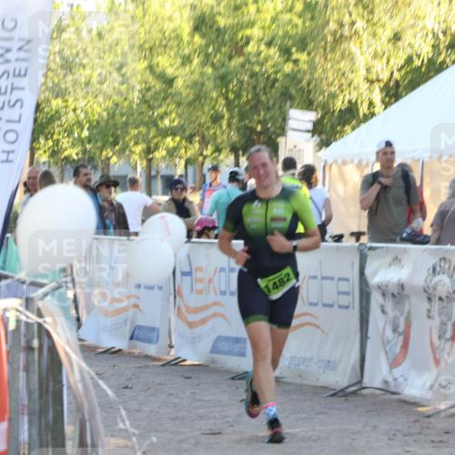07.09.2025 - 19. Norderstedt Triathlon Luisa Fischer http://msf.ph/oto/8745868 07.09.2025 17:22:17 Ziel 923, 1482 meine-sportfotos.de