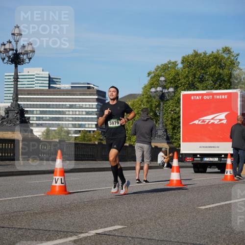 07.09.2025 - BARMER Alsterlauf Yannick Fuchs http://msf.ph/oto/8745895 07.09.2025 09:31:27 Laufen 5979, 1, 4585, 5458 meine-sportfotos.de