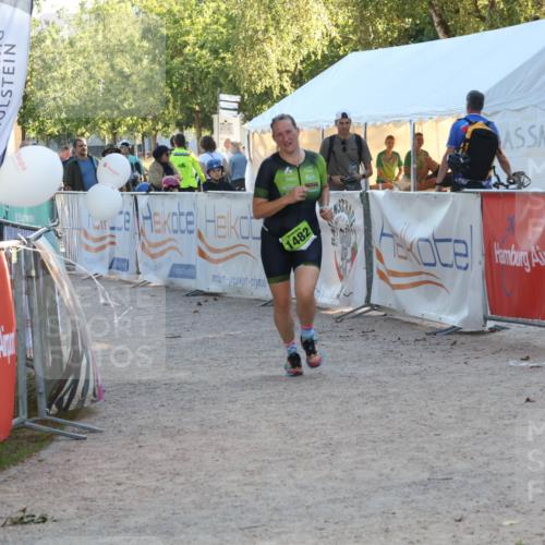 07.09.2025 - 19. Norderstedt Triathlon Luisa Fischer http://msf.ph/oto/8745903 07.09.2025 17:22:19 Ziel 923, 1482 meine-sportfotos.de
