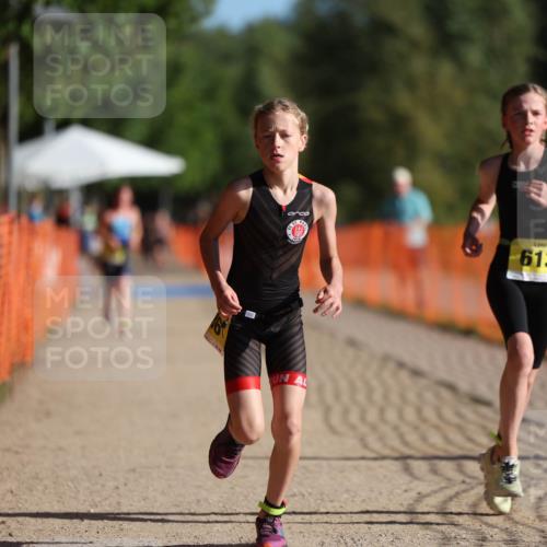 07.09.2025 - 19. Norderstedt Triathlon Michael Strokosch http://msf.ph/oto/8745915 07.09.2025 09:44:01 Laufen 563, 586, 587, 613 meine-sportfotos.de