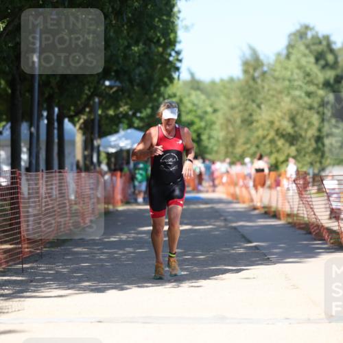 07.09.2025 - 19. Norderstedt Triathlon Michael Strokosch http://msf.ph/oto/8745987 07.09.2025 14:47:43 Laufen 984 meine-sportfotos.de