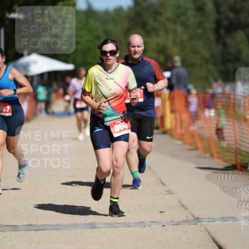 07.09.2025 - 19. Norderstedt Triathlon Michael Strokosch http://msf.ph/oto/8746008 07.09.2025 12:36:16 Laufen 190, 207, 282, 860, 1161, 1267, 1307, 1319 meine-sportfotos.de