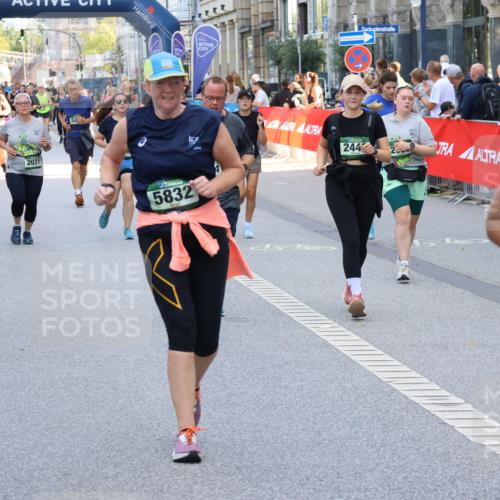 07.09.2025 - BARMER Alsterlauf Strokosch-Dieckow http://msf.ph/oto/8746057 07.09.2025 10:17:16 Ziel 2466, 3372, 3731, 3793, 4130, 4270, 4447, 4790, 4791, 5032, 5087, 5237, 5305, 5632, 5680, 5946, 8082 meine-sportfotos.de