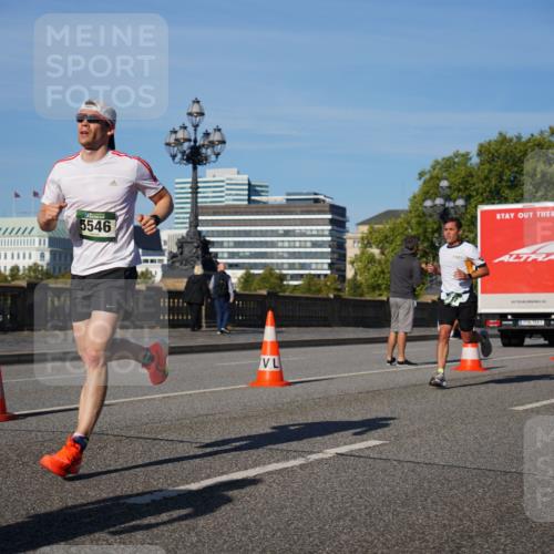 07.09.2025 - BARMER Alsterlauf Yannick Fuchs http://msf.ph/oto/8746073 07.09.2025 09:31:32 Laufen 5546 meine-sportfotos.de