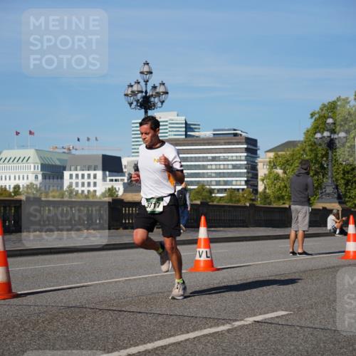 07.09.2025 - BARMER Alsterlauf Yannick Fuchs http://msf.ph/oto/8746115 07.09.2025 09:31:33 Laufen 1 meine-sportfotos.de