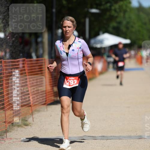 07.09.2025 - 19. Norderstedt Triathlon Michael Strokosch http://msf.ph/oto/8746129 07.09.2025 12:36:24 Laufen 227, 293, 1161 meine-sportfotos.de